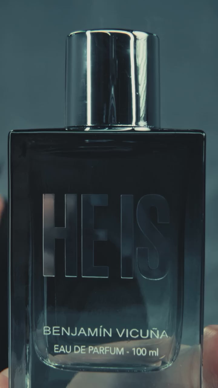Perfume Hombre He Is EDP